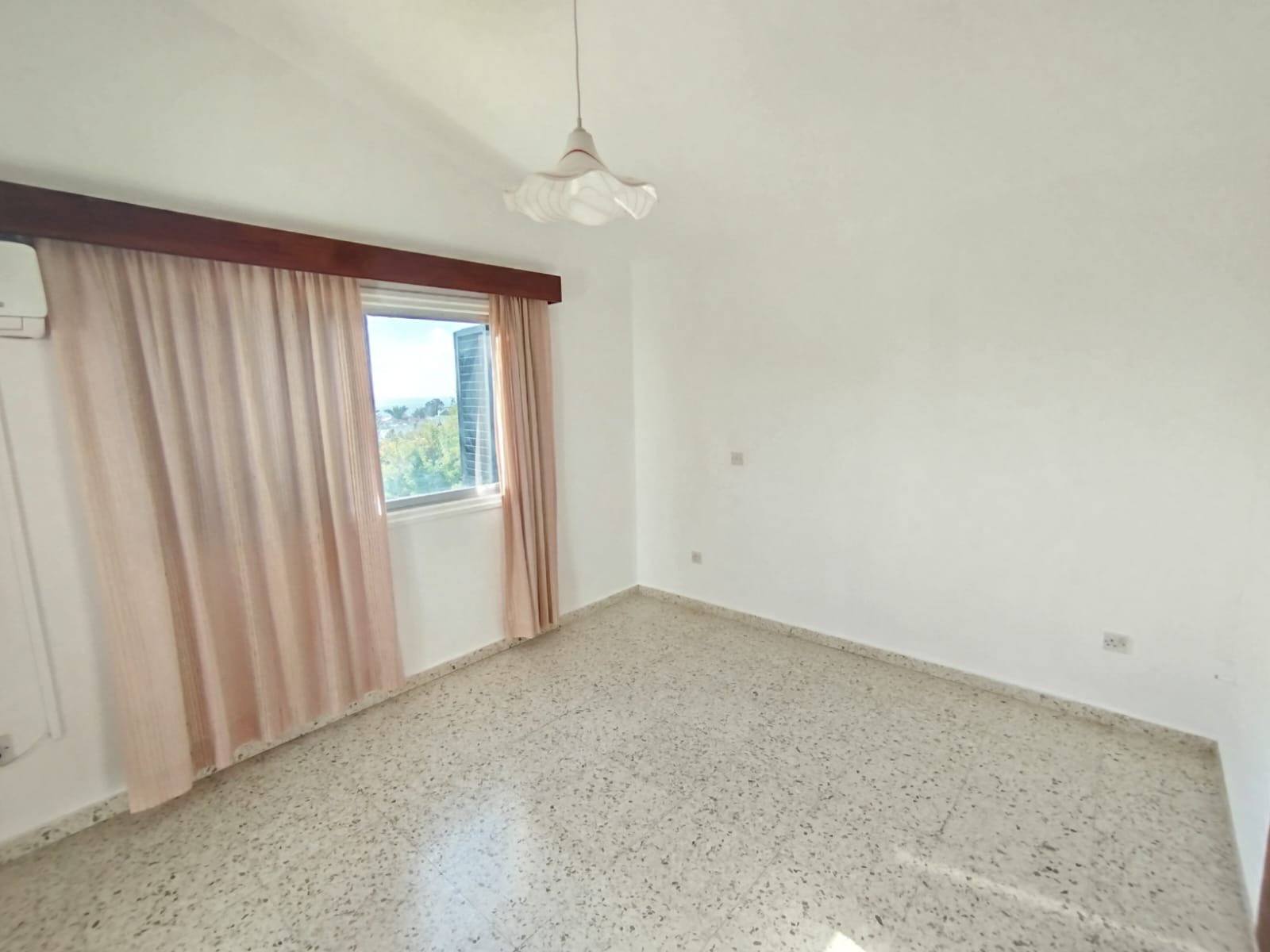 Квартира 2 спальни 120 м² в Киссонерга, Кипр