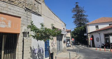 Listed Shop in In The Historical District For Sale