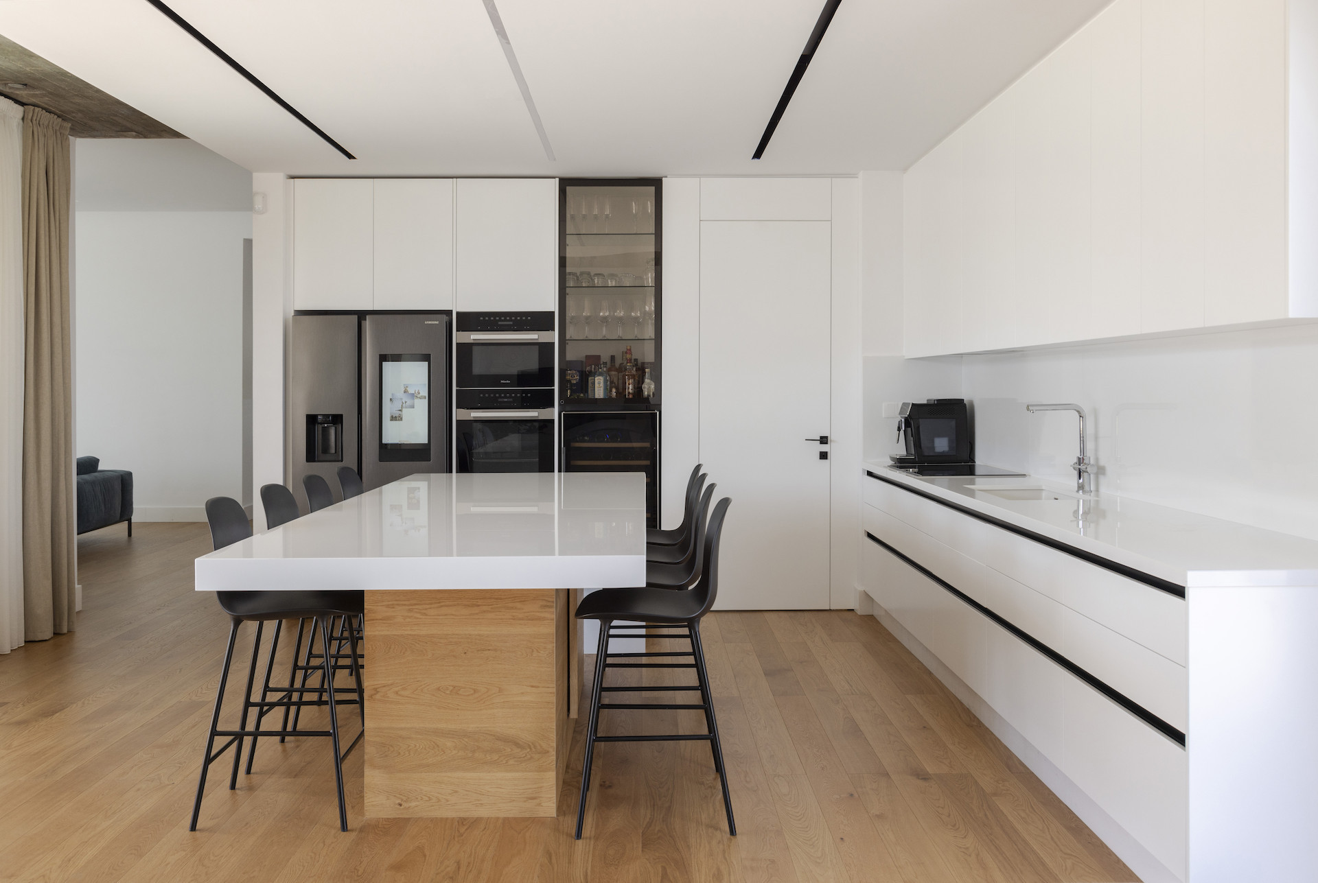 Квартира 4 спальни 240 м² Агия Мариноуда, Кипр