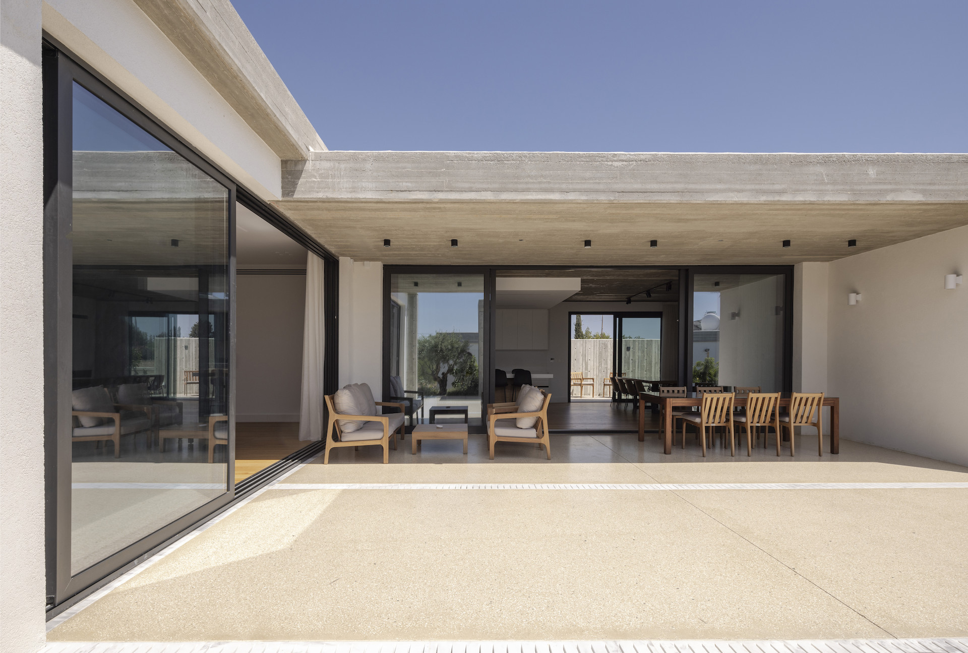 Квартира 4 спальни 240 м² Агия Мариноуда, Кипр