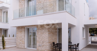 Luxury Coastal Villa with Four Bedrooms, in Peyia with Private Pool, Panoramic Views for sale