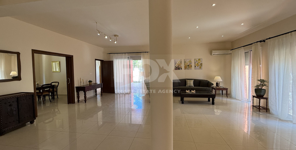 RENT: FULLY RENOVATED FOUR BEDROOM DETACHED HOUSE WITH LARGE GARDEN IN CENTRAL LIMASSOL