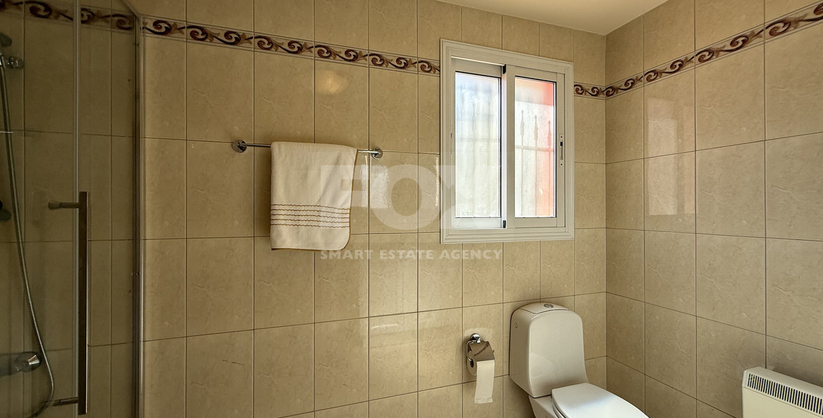 RENT: FULLY RENOVATED FOUR BEDROOM DETACHED HOUSE WITH LARGE GARDEN IN CENTRAL LIMASSOL