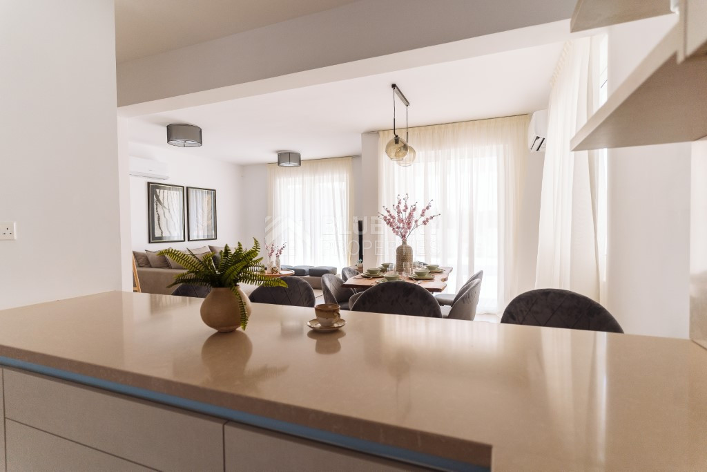 Exquisite three bedromm Modern Villas with Sea Views in Pegeia for sale