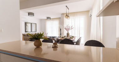 Exquisite three bedromm Modern Villas with Sea Views in Pegeia for sale