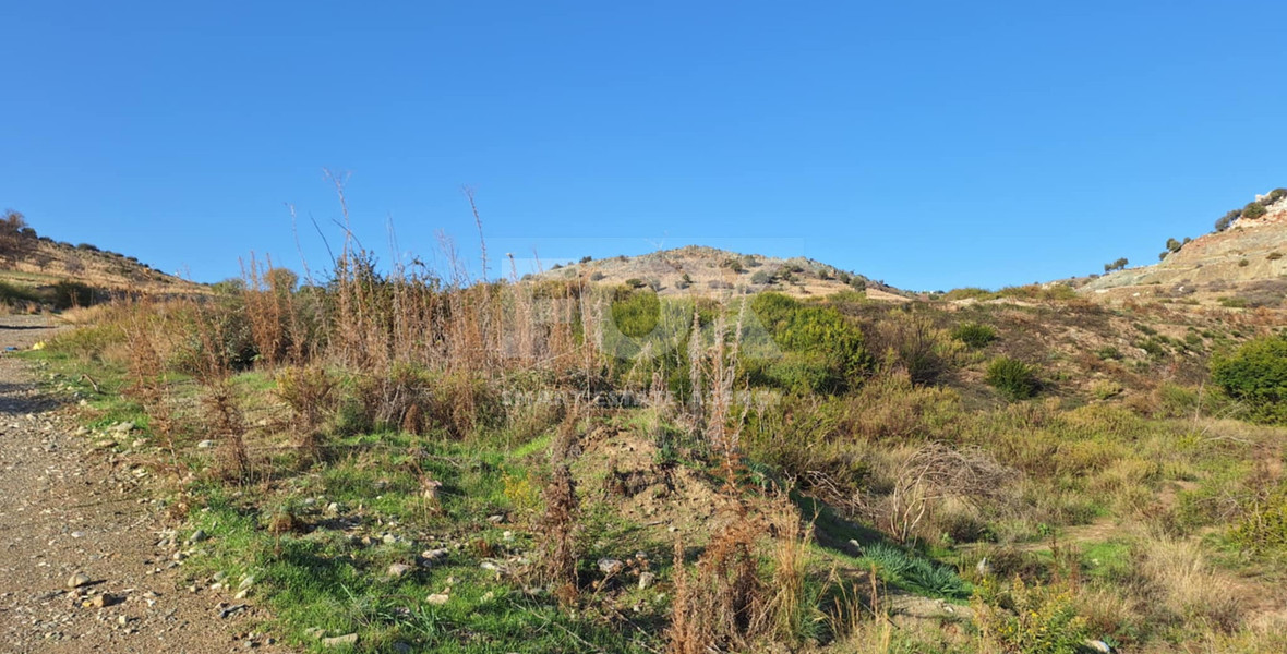 Peaceful Countryside Plot in Anarita – Perfect Investment, for sale
