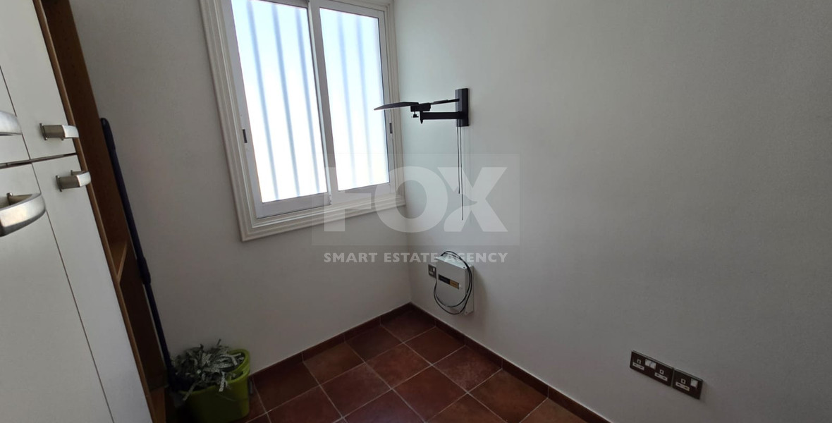 Spacious Three Bedroom Apartment In Neapoli For Rent