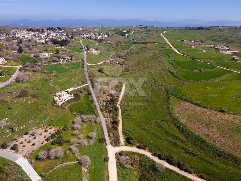 Scenic land for sale in Pano Arodes, Paphos District – ideal for building primary or holiday homes in a peaceful location near amenities.