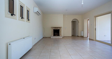 For Sale 3 Bedroom Two-Storey Detached House with Large Plot & Swimming Pool – Pissouri, Limassol