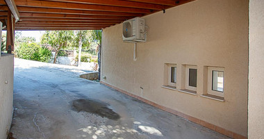 For Sale 3 Bedroom Two-Storey Detached House with Large Plot & Swimming Pool – Pissouri, Limassol