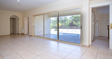 For Sale 3 Bedroom Two-Storey Detached House with Large Plot & Swimming Pool – Pissouri, Limassol