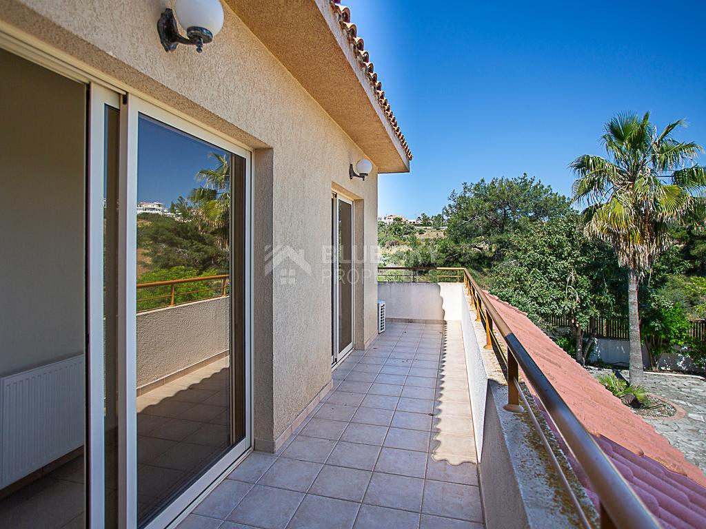 For Sale 3 Bedroom Two-Storey Detached House with Large Plot & Swimming Pool – Pissouri, Limassol