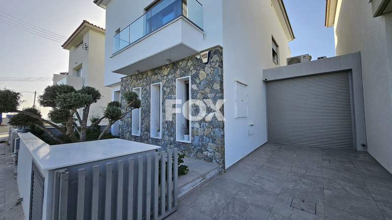 Detached house for sale 237 m² in Kolossi, Limassol, Cyprus