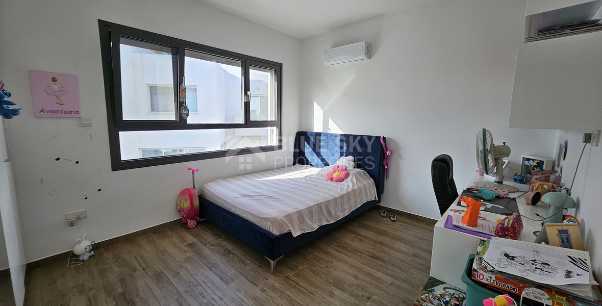 Spacious-Modern Design Five Bedroom Detached House in Kolossi