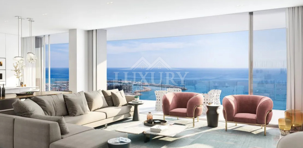Elegant Seafront Living in Limassol – Spacious Three-Bedroom Residence for sale close to Limassol Marina