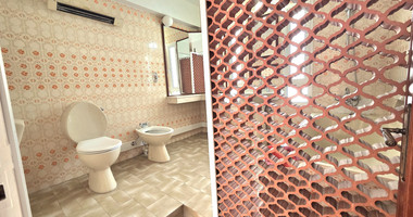 Spacious  four bedroom apartment with  fireplace charm and two large verandas for rent in Katholiki Limassol