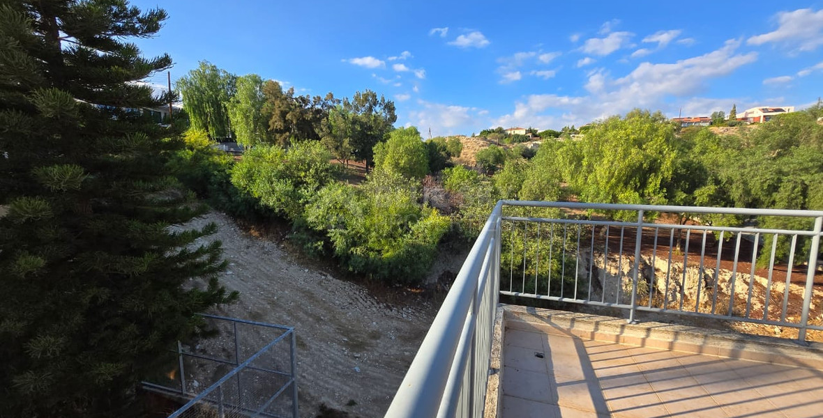 Spacious Three bedroom Penthouse in Agia Fyla, (Bordering Panthea) Limassol