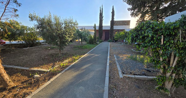 Modern Three Bedroom Bungalow in the Countryside of Pyrgos, Limassol