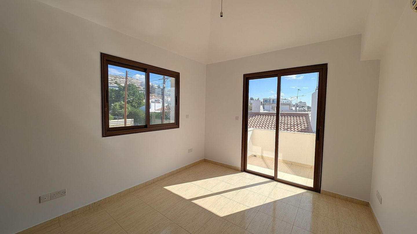 Dom 3 pokoi 158 m² Agia Marinouda, Cypr