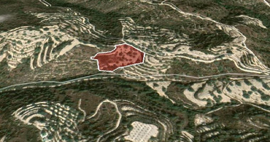 Land for Sale in Koili Community of Paphos, in a Prime Location Near Village Center