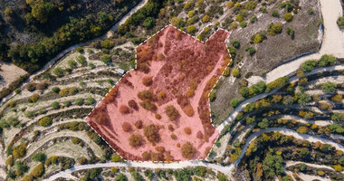 Land for Sale in Koili Community of Paphos, in a Prime Location Near Village Center