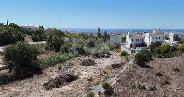 Modern two bedroom apartment in Konia, Paphos with Pool & Sea Views