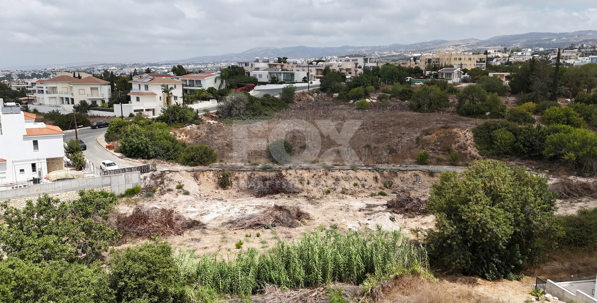 Modern two bedroom apartment in Konia, Paphos with Pool & Sea Views