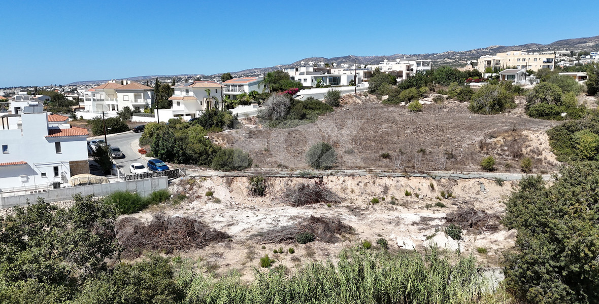 Spacious Two Bedroom Apartment in Peaceful Konia for sale