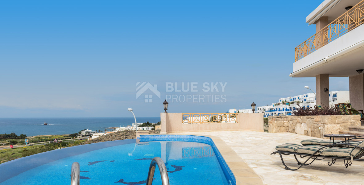 Luxury four Bedroom Coastal Villa for Sale in Chloraka, Paphos – Panoramic Sea Views & Private Pool