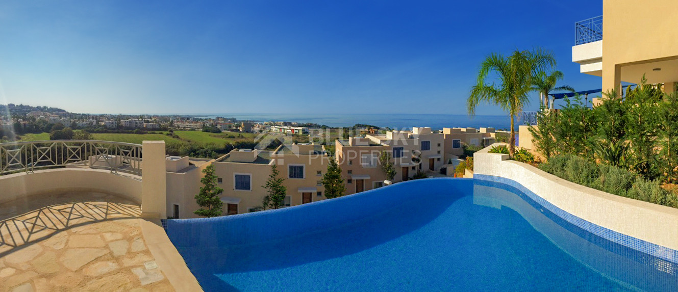Luxury four Bedroom Coastal Villa for Sale in Chloraka, Paphos – Panoramic Sea Views & Private Pool