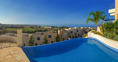 Luxury four Bedroom Coastal Villa for Sale in Chloraka, Paphos – Panoramic Sea Views & Private Pool