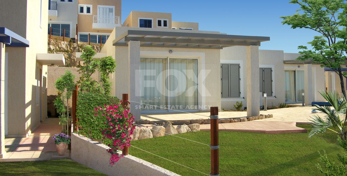 Luxury four Bedroom Coastal Villa for Sale in Chloraka, Paphos – Panoramic Sea Views & Private Pool