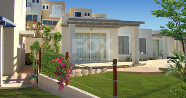 Luxury four Bedroom Coastal Villa for Sale in Chloraka, Paphos – Panoramic Sea Views & Private Pool