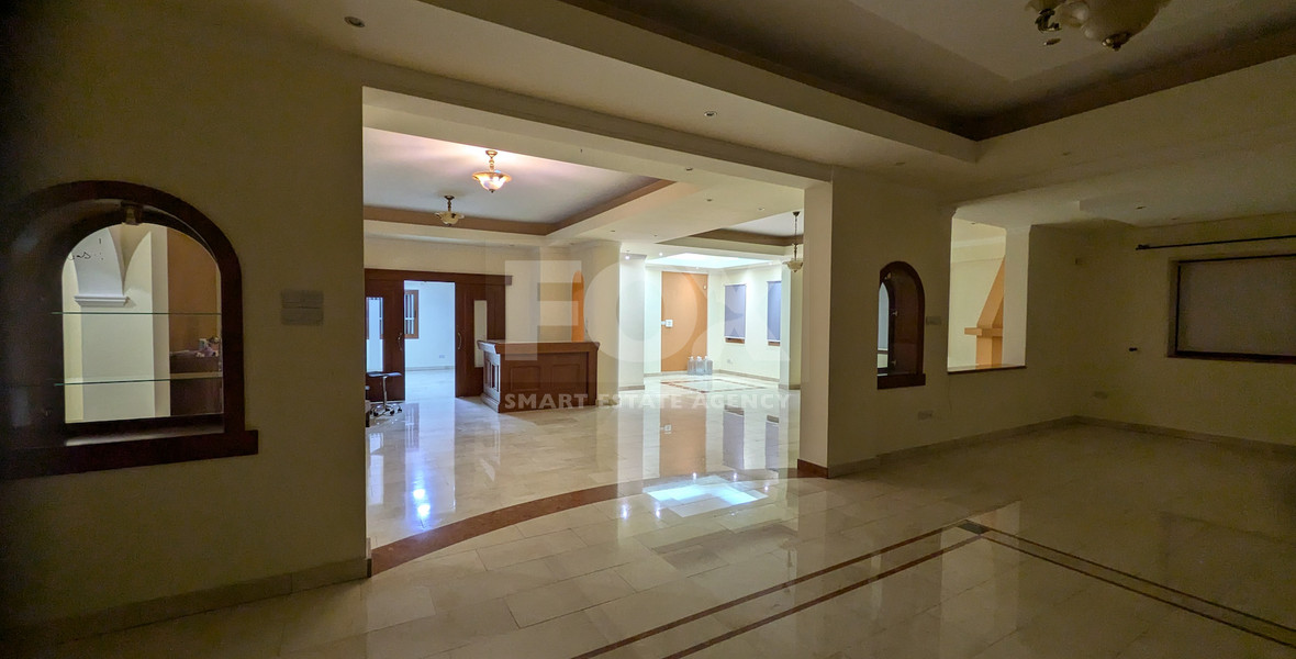 Spacious Unfurnished Three bedroom+ Extra room Apartment of 400 sqm in Historic Pafos Center