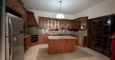 Spacious Unfurnished Four Bedroom Apartment of 400 sqm in Historic Pafos Center