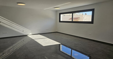 For Rent: New Office in Omonia area