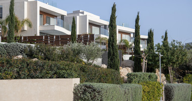 Spacious Four Bedroom Villa in Peaceful Chlorakas Area fors sale