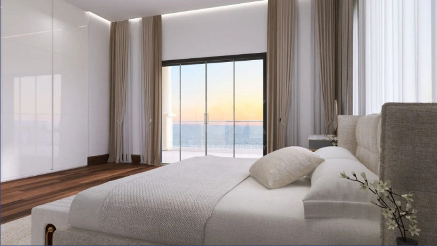 Prestigious five Bedroom Seaside Villa on the Golden Mile, Paphos – Private Pool & Modern Amenities