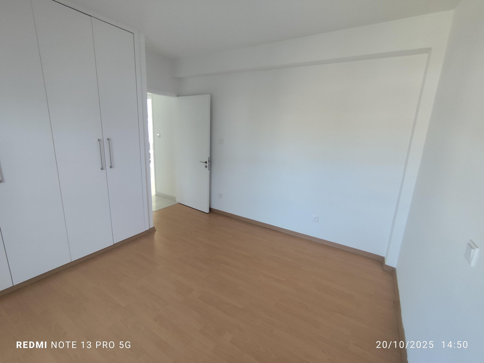 Wohnung 3 Schlafzimmer 130 m² in Demos Agiou Athanasiou, Zypern