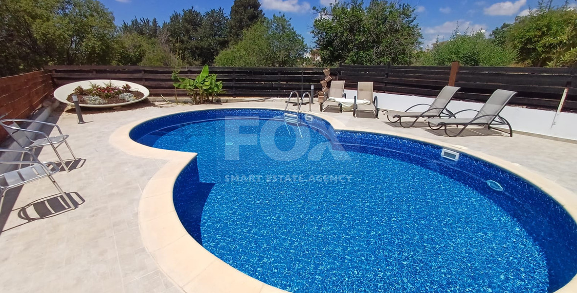 Modern Furnished Bungalow with Pool in Anarita Village for rent