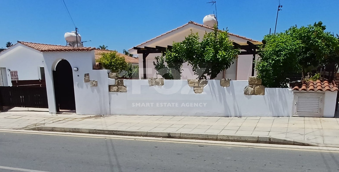 Modern Furnished Bungalow with Pool in Anarita Village for rent