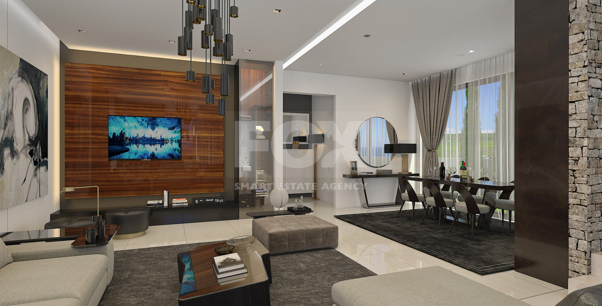 Spacious  five bedroom Villa with Pool and Large Plot for sale in Kissonerga