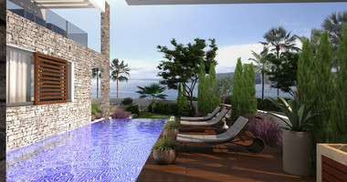 Spacious  five bedroom Villa with Pool and Large Plot for sale in Kissonerga