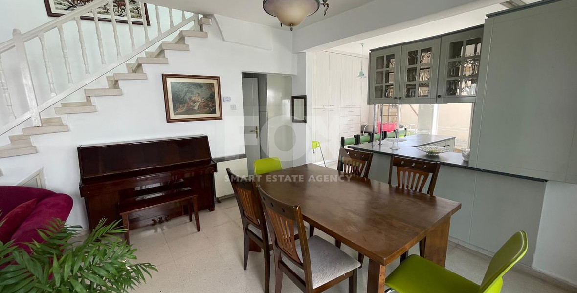 Spacious Furnished Maisonette with Three Bedrooms in Anavargos, Paphos