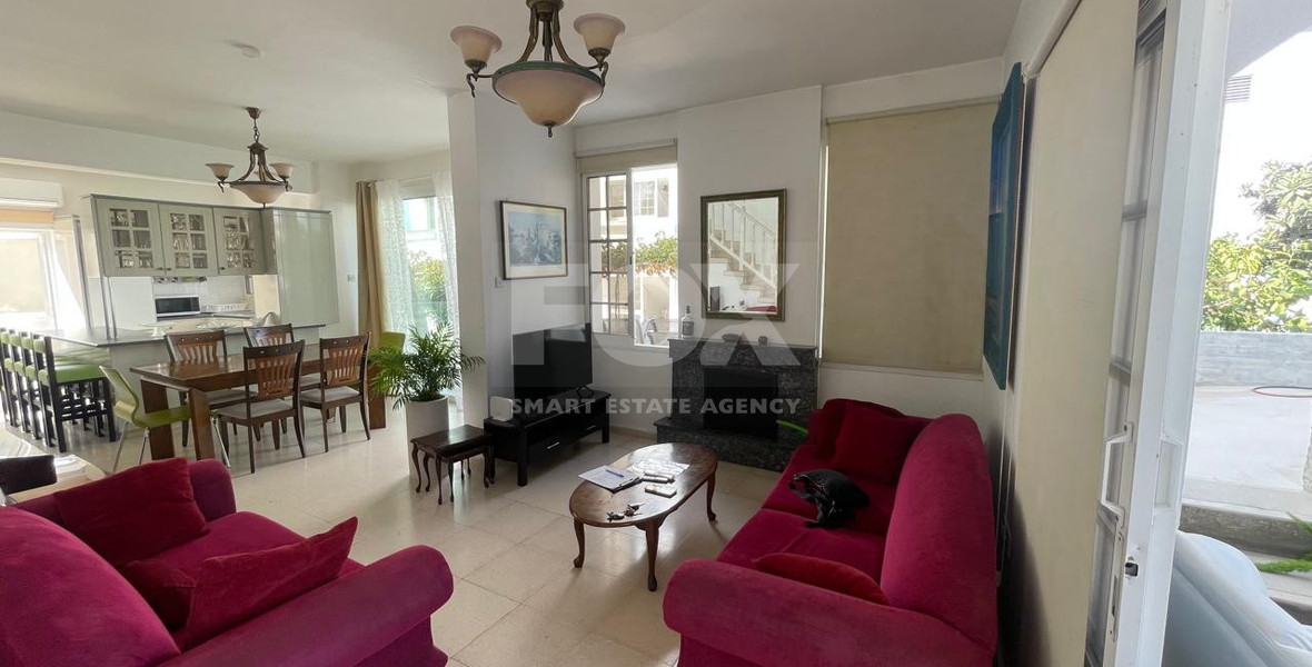 Spacious Furnished Maisonette with Three Bedrooms in Anavargos, Paphos