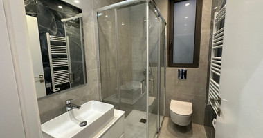 Modern 2-Bedroom Apartment for Rent in Mesa Geitonia, Limassol