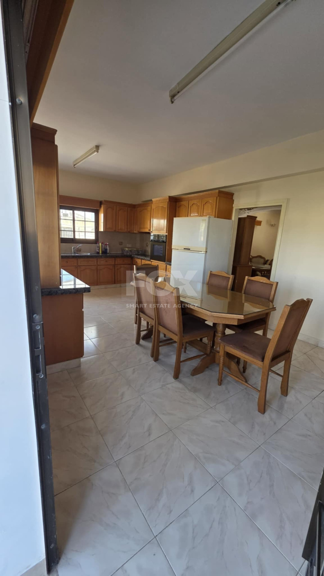 Four bedroom first floor House  for rent at Chloraka