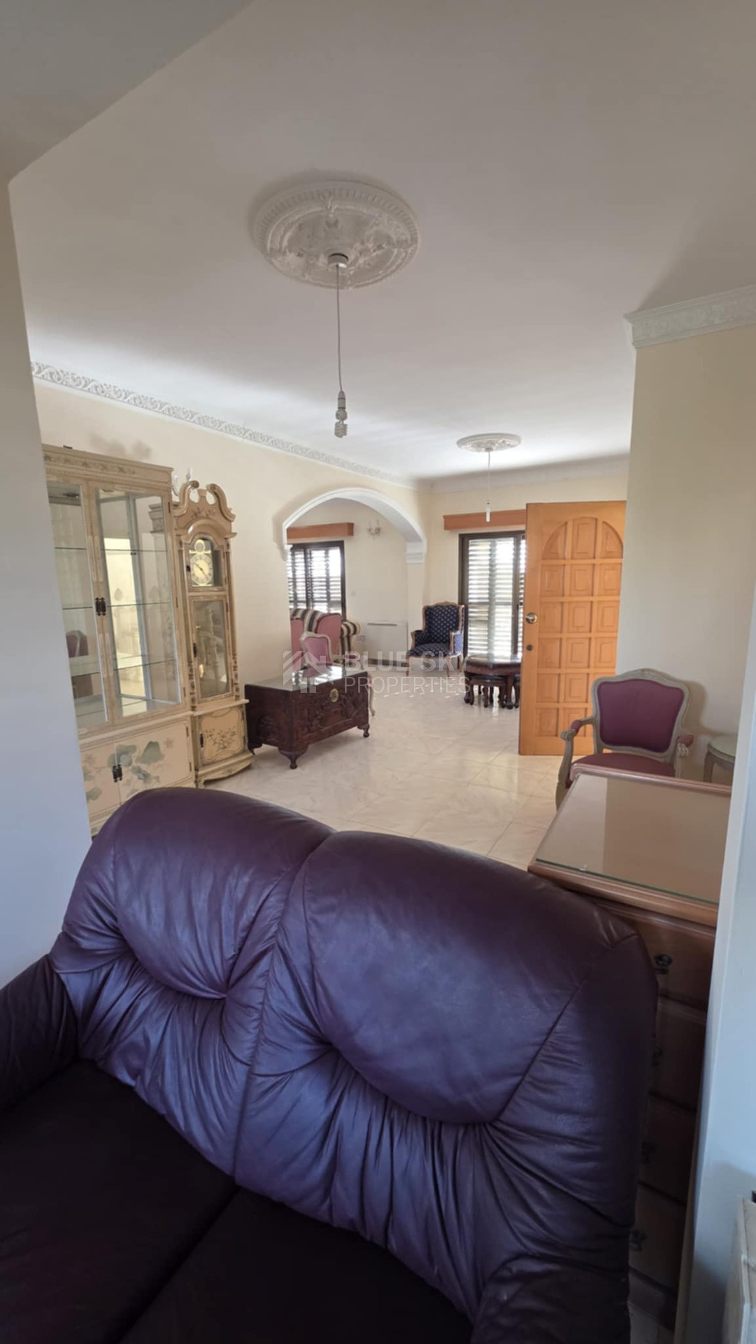 Four bedroom first floor House  for rent at Chloraka