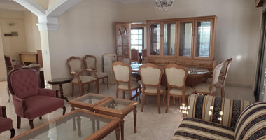 Four bedroom first floor House  for rent at Chloraka