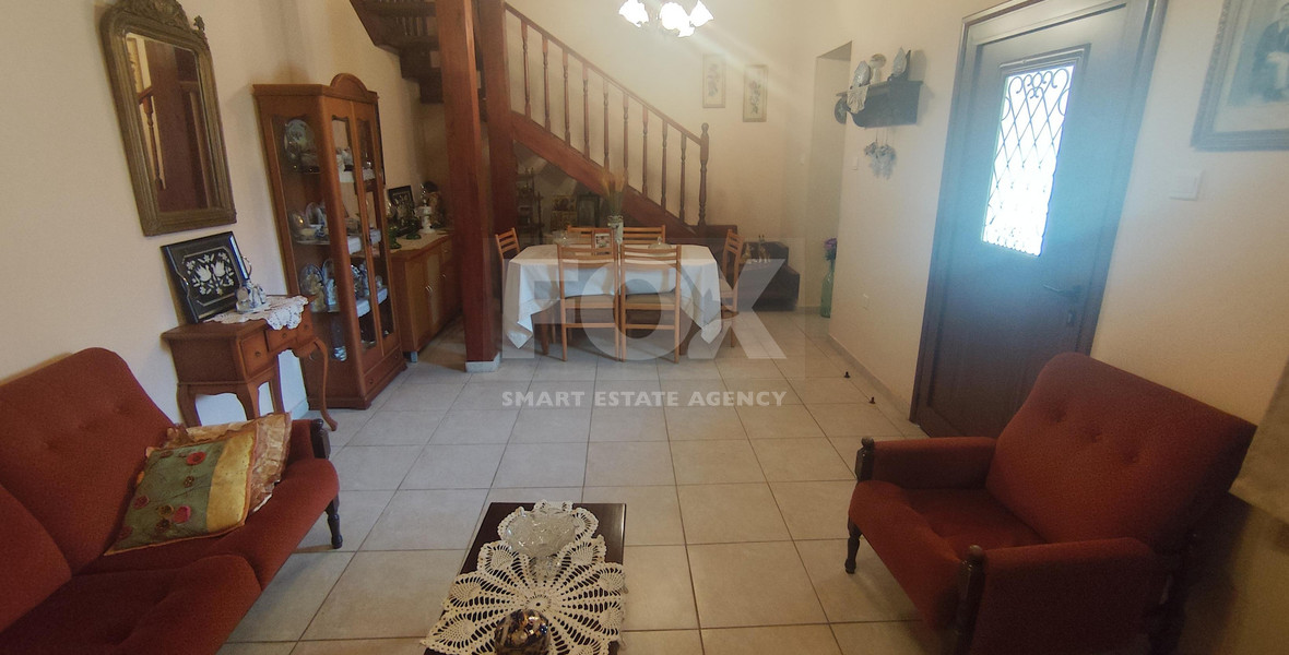 Traditional thee bedroom  furnished House for rent in Agia Filaxi, Limassol